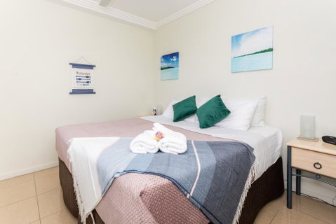 AirliediseNO Hills5min Walk 2 Port Of Airlie/Ferry TerminalWiFiNetflix - Tourism Noosa 1