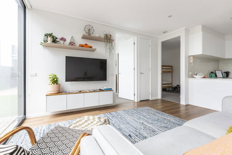 Of SouthbankLight Filled ApartmentHUGE Private Terrace With City ViewsParkingPoolGymWiFi - Tourism Noosa 2