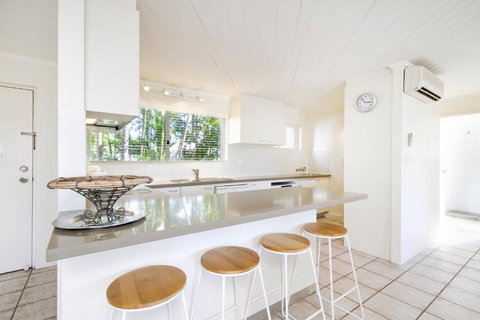 Affordable Chic Noosa Getaway - Tourism Noosa 1