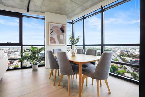 A Comfortable Stay Awaits You In Southbank - Tourism Noosa 3