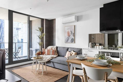 A Cozy 2BR Apt On Spencer St With FREE Parking - Tourism Noosa 0