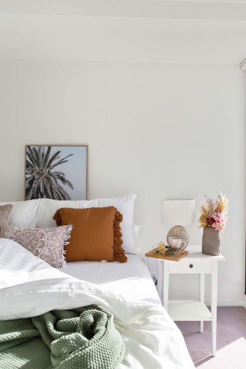 A Cozy & Plush 2BR Apt Next To The Yarra River - Tourism Noosa 4