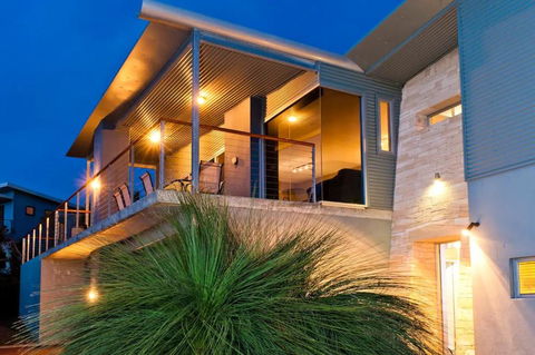 A La Plage Beach House - Tourism Noosa 0