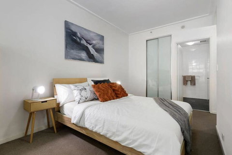 A Modern & Cozy Studio Next To Darling Harbour - Tourism Noosa 1