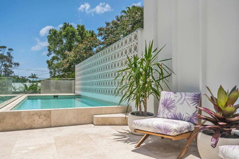 A Perfect Stay - The Cedrics 1 - Tourism Noosa 0