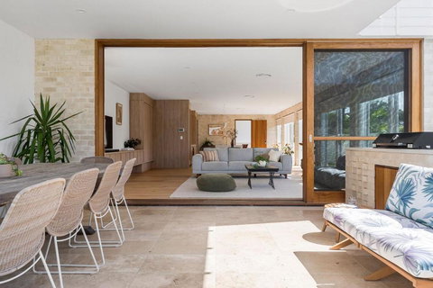 A Perfect Stay - The Cedrics 1 - Tourism Noosa 4