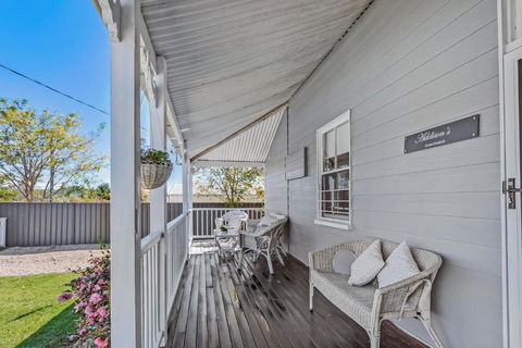 Addisons Stanthorpe With Hot Tub - Tourism Noosa 3