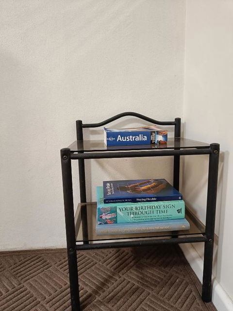 Affordable, Private Apartment With Garage Parking - Tourism Noosa 4