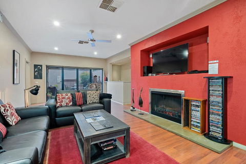 About Time Retreats- Studio Seven - Tourism Noosa 2