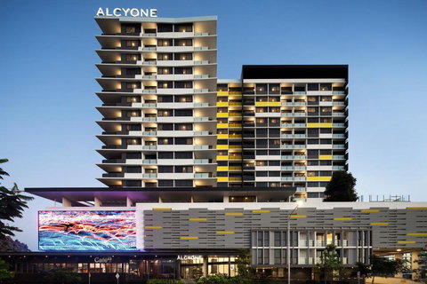 Alcyone Hotel Residences - Tourism Noosa 0