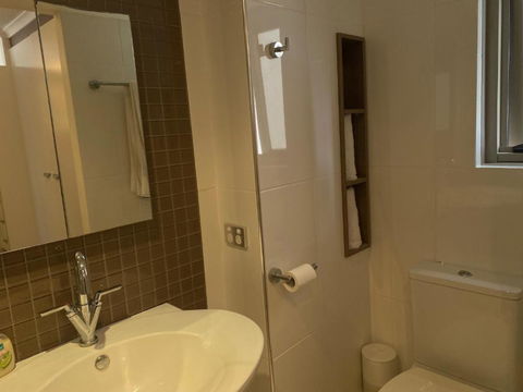 Alex Beachfront 3 Brm Apartment - 9th Floor - Tourism Noosa 2