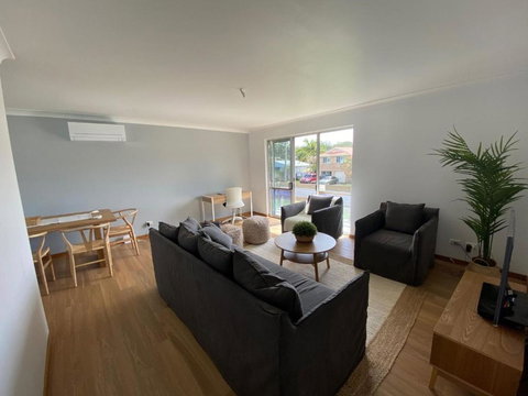 Alma Beach Haven - Tourism Noosa 1