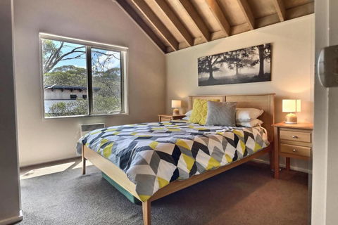 Alpine Edge - Tourism Noosa 2