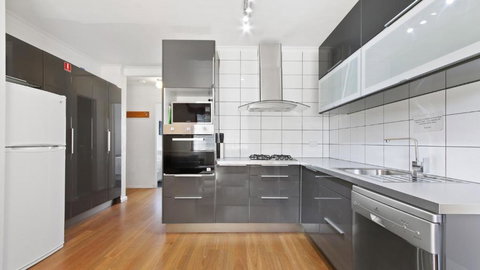 Alpine Haven 5 - Tourism Noosa 2