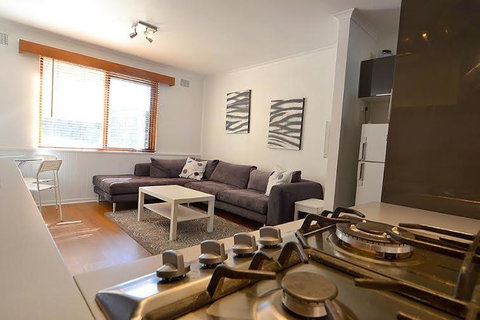 Alpine Haven 5 - Tourism Noosa 4