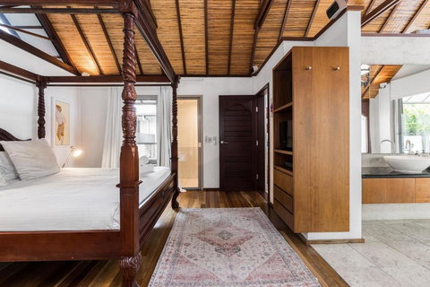 Amala Villa - Tourism Noosa 4