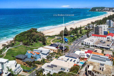 An Oasis By The Beach With Ocean Views Daybed BBQ - Tourism Noosa 2