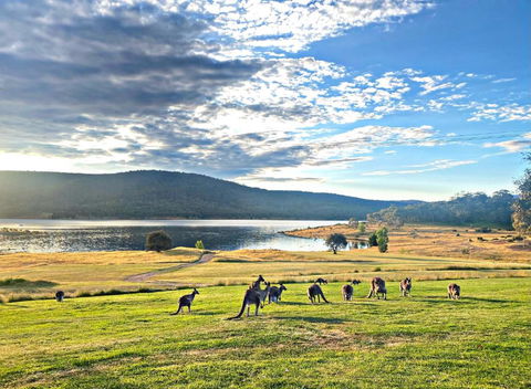 Anglers Reach Lakeside Village - Tourism Noosa 0