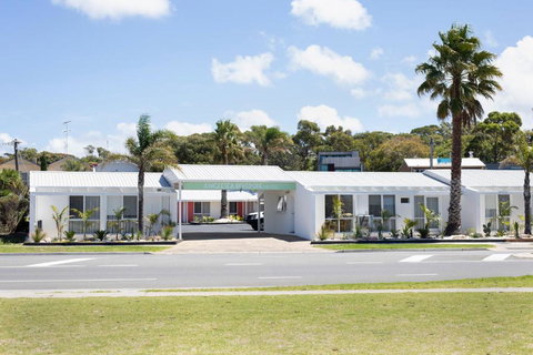 Anglesea Riverside Motel - Tourism Noosa 0