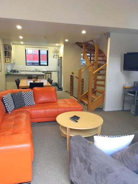 Angala 1 Lovely Woodridge 2-Bedroom Apartment - Tourism Noosa 2