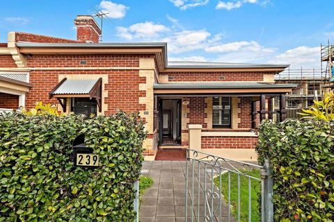 Azami - Charming Gilbert Cottage - Tourism Noosa 0