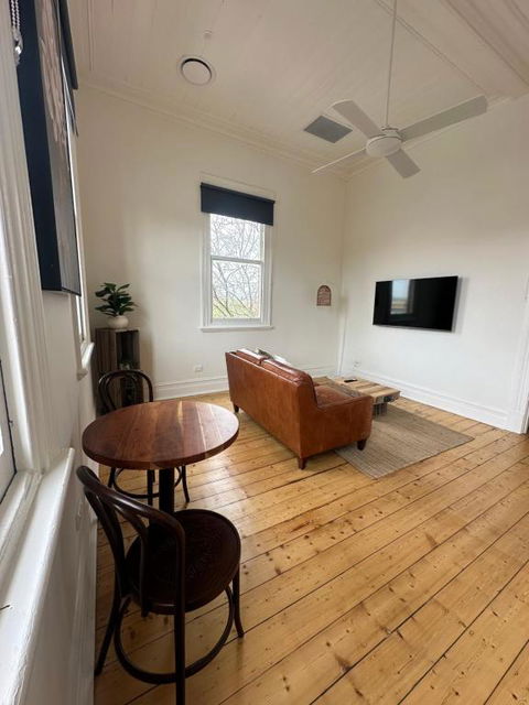 ARK Apartments - Tourism Noosa 2