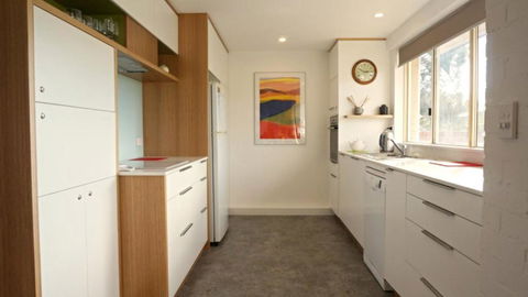 At Elizabeths - Tourism Noosa 1