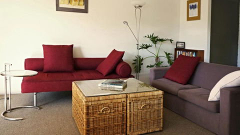 At Elizabeths - Tourism Noosa 4