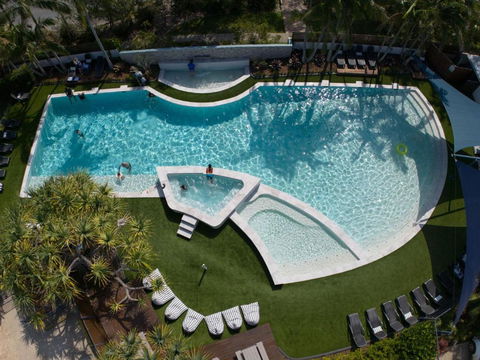 Atlantis Marcoola - Tourism Noosa 0