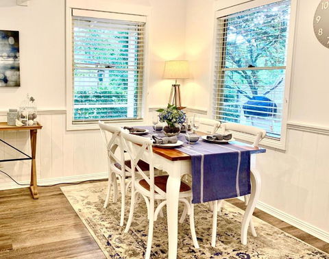 Autumn Beauty - Mountain View Cottage 3 - Tourism Noosa 3