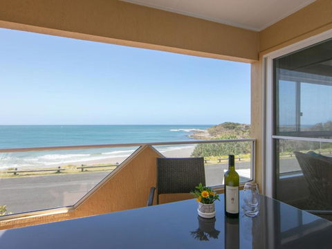 Avalon 2 - Tourism Noosa 4