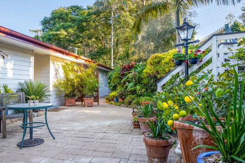 Avocado Sunset Bed & Breakfast - Tourism Noosa 3