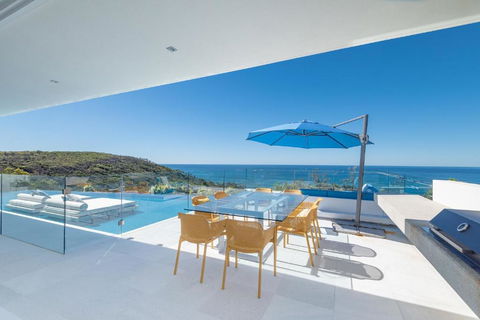 Azure - Tourism Noosa 2