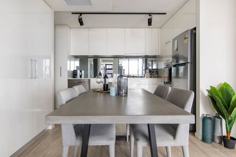 Arena Convenient 2 Bedroom - Tourism Noosa 3