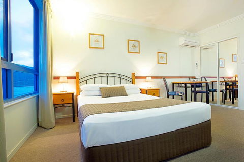 At Whitsunday Vista Holiday Apartments - Tourism Noosa 4