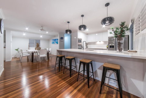 Hayman Views - Tourism Noosa 14