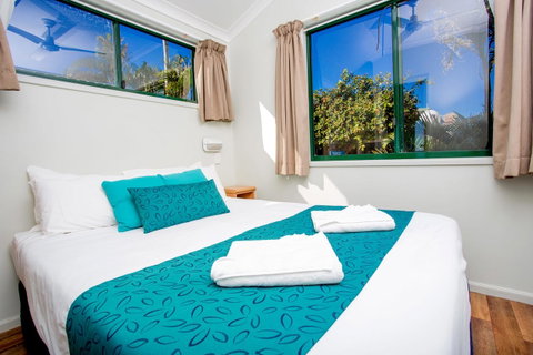 NRMA Bowen Beachfront Holiday Park - Tourism Noosa 12