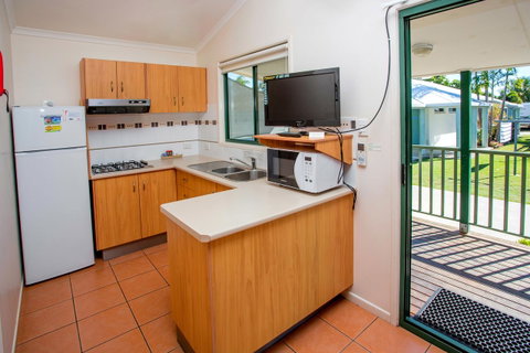 NRMA Bowen Beachfront Holiday Park - Tourism Noosa 19