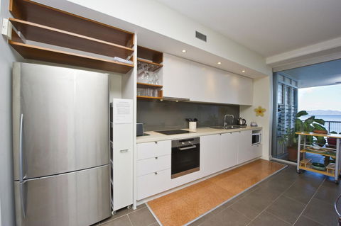 1 Bright Point Apartment 5404 - Tourism Noosa 3