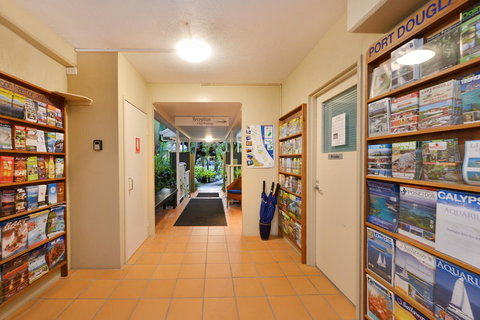Port Douglas Apartments - Adults Only Oasis - Tourism Noosa 10