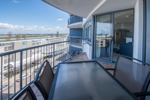 Centrepoint Apartments Caloundra - Tourism Noosa 43