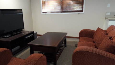 Private Apartment With Scenic Gardens - Tourism Noosa 7