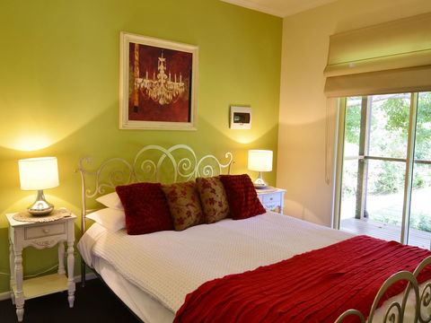 Apple Tree Cottage Montville - Tourism Noosa 18