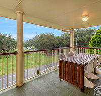 Immaculate Spacious Second Floor Unit Overlooking Pristine Parklands - Tourism Noosa