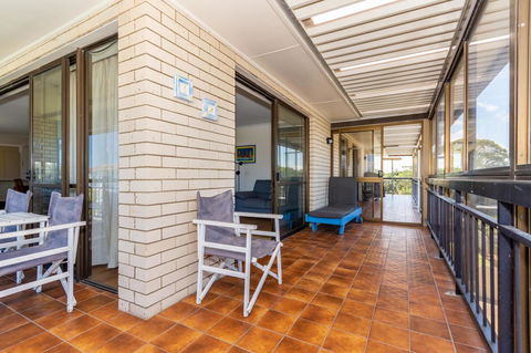 Spacious Unit Overlooking Moreton Bay - Boyd St, Woorim - Tourism Noosa 12