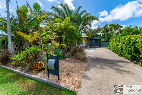 Kokomo, Thats Where We Want To Go - Bellara - Tourism Noosa 0