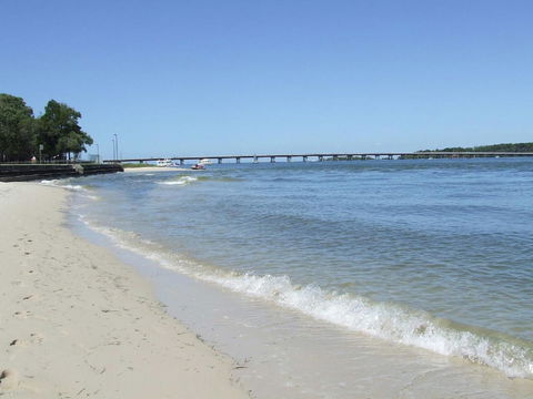 Spacious Family Unit With Incredible Views. - Tourism Noosa 10