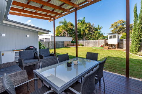 Fabulous Family Destination In Paradise Parade, Bongaree - Tourism Noosa 5