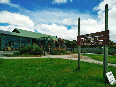 Baudins Accommodation And Restaurant - Tourism Noosa 26