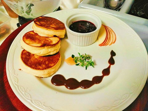 Baudins Accommodation And Restaurant - Tourism Noosa 32